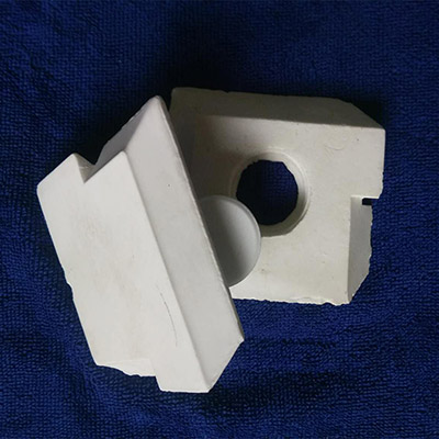 1568621173295023
